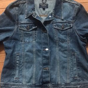 American Eagle Outfitters Jackets & Coats - American Eagle Jean Jacket American Eagle Outfitters Jackets & Coats - American Eagle Jean Jacket